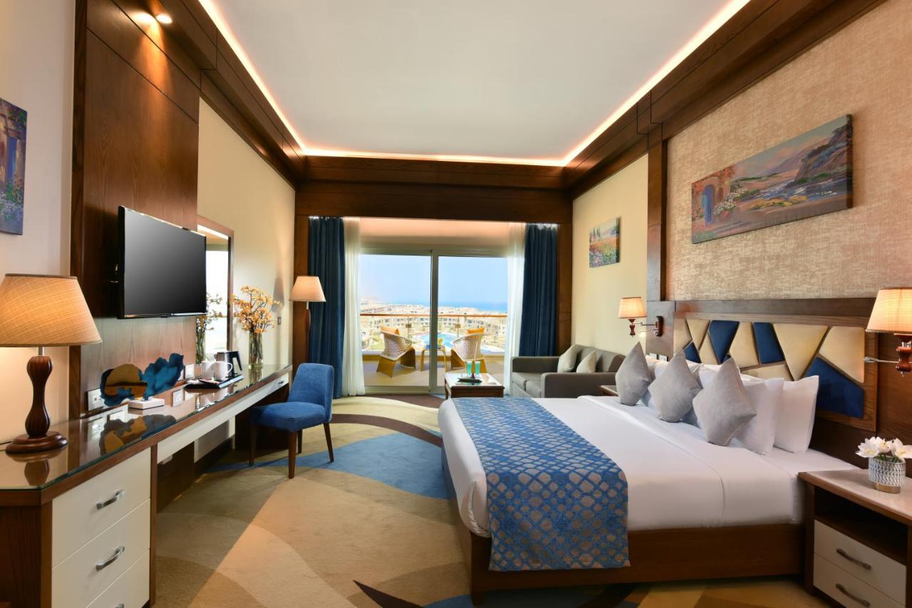 Tolip Resort El Galala Majestic Ain Suchna Exterior foto