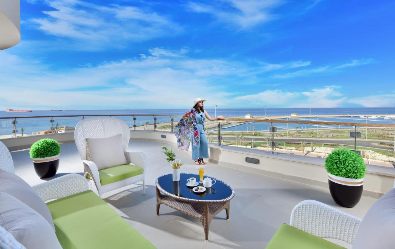 Tolip Resort El Galala Majestic Ain Suchna Exterior foto